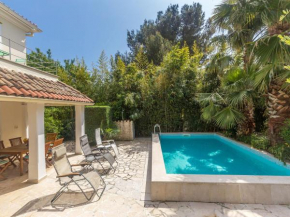 Delux Apartment in Pula with Swimming Pool